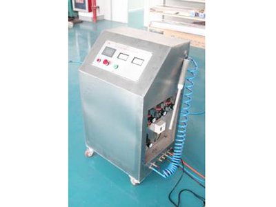 QT-200扎口袋式氣調(diào)包裝機